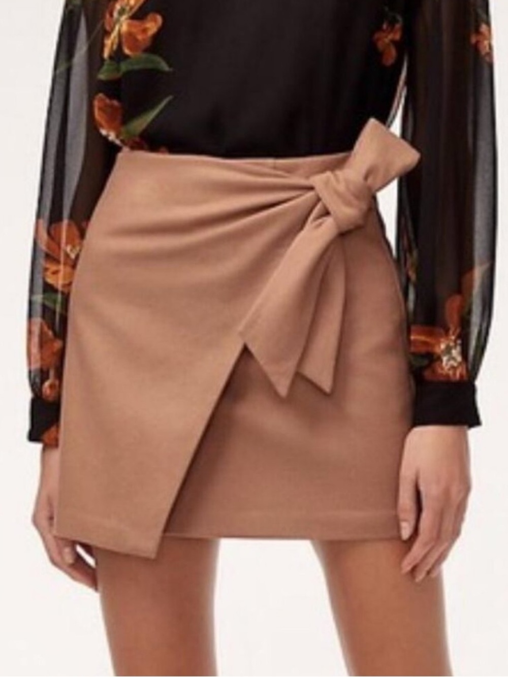 NEW Wilfred Dorine Wool Cashmere Faux Wrap Mini Skirt Camel Tan Size 2